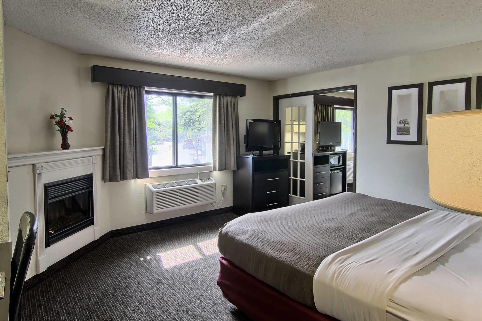 Blossom Hotel & Suites Traverse City Luaran gambar